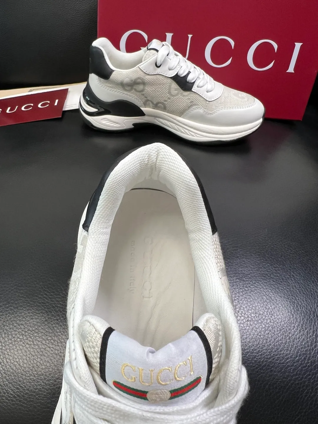 Men's shoes 💰800 Gucci top purchasing Gucci counter new model, original factory configuration imported cowhide from Italy with printed fabric, imported cowhide lining, breathable and comfortable, sole: original factory special sole is super comfortable, original factory and single goods are high quality, welcome to compare, code number 38-44 (customized 45)